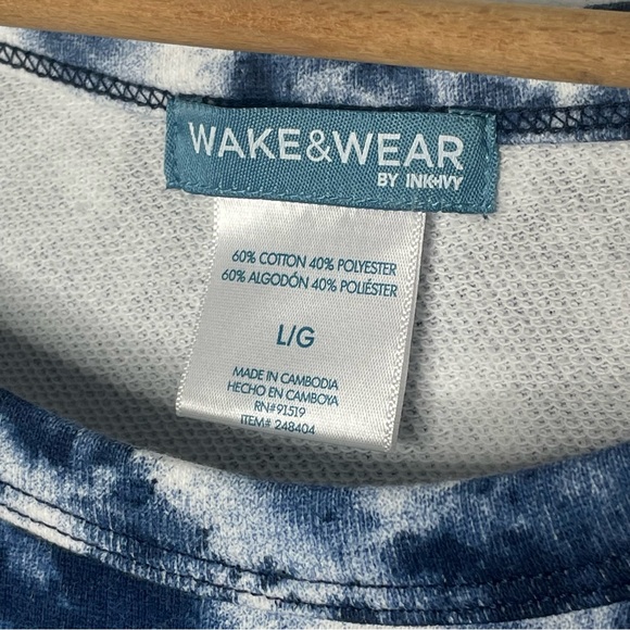 Ink & Ivy Tie Dye Sweatshirt - Picture 2 of 6